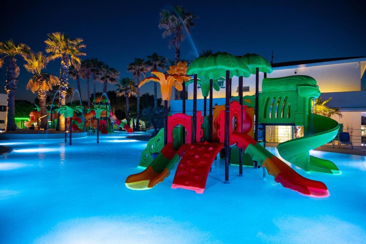 Holiday Family Village Porto SantʼElpidio Exterior foto