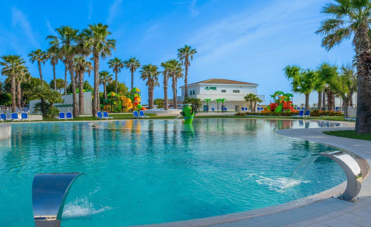 Holiday Family Village Porto SantʼElpidio Exterior foto