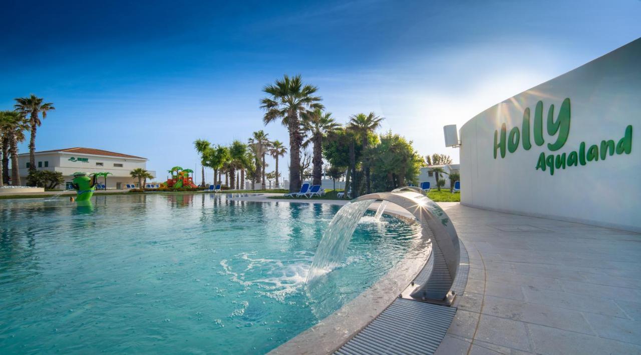 Holiday Family Village Porto SantʼElpidio Exterior foto