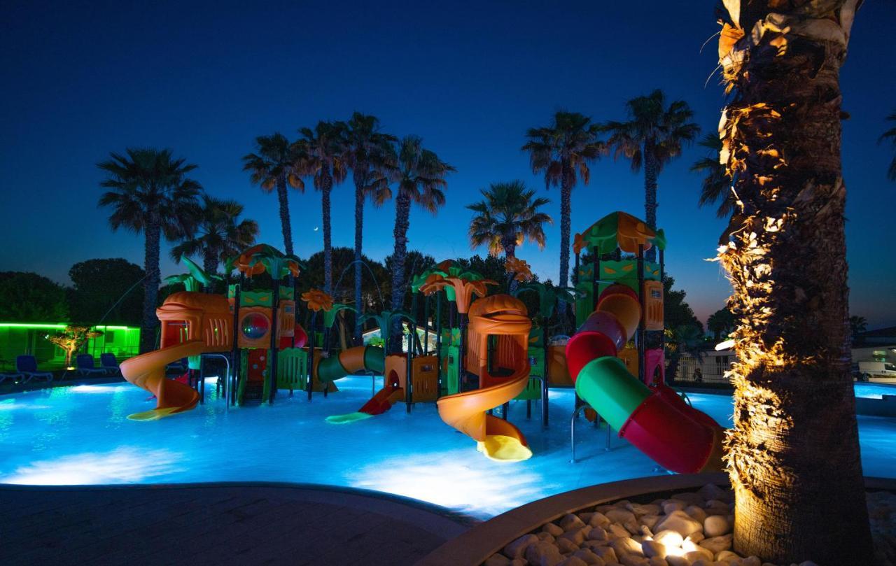 Holiday Family Village Porto SantʼElpidio Exterior foto
