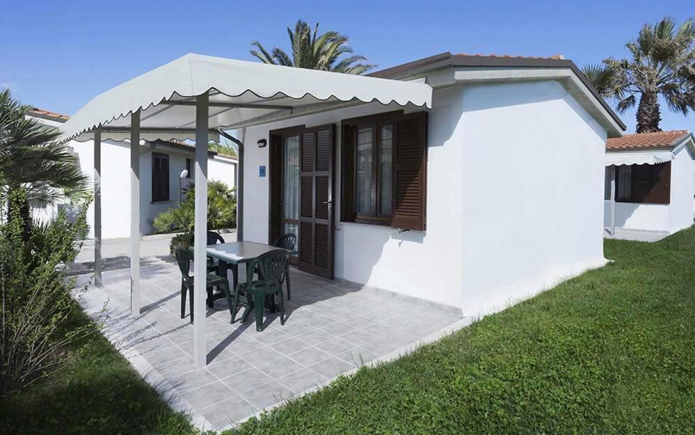 Holiday Family Village Porto SantʼElpidio Quarto foto