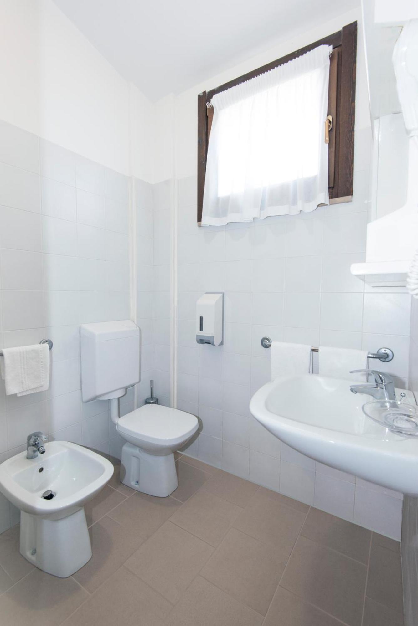 Holiday Family Village Porto SantʼElpidio Quarto foto