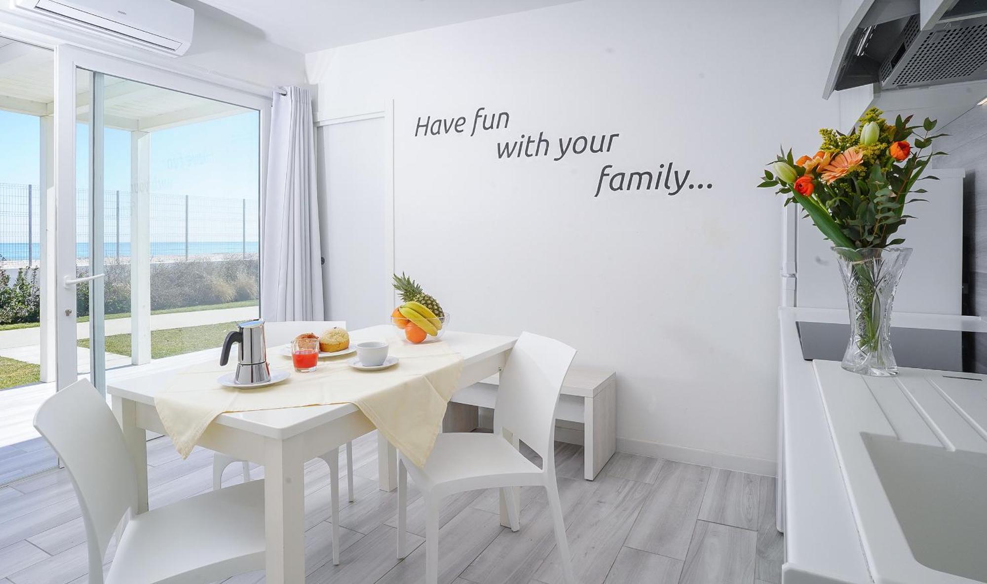 Holiday Family Village Porto SantʼElpidio Quarto foto