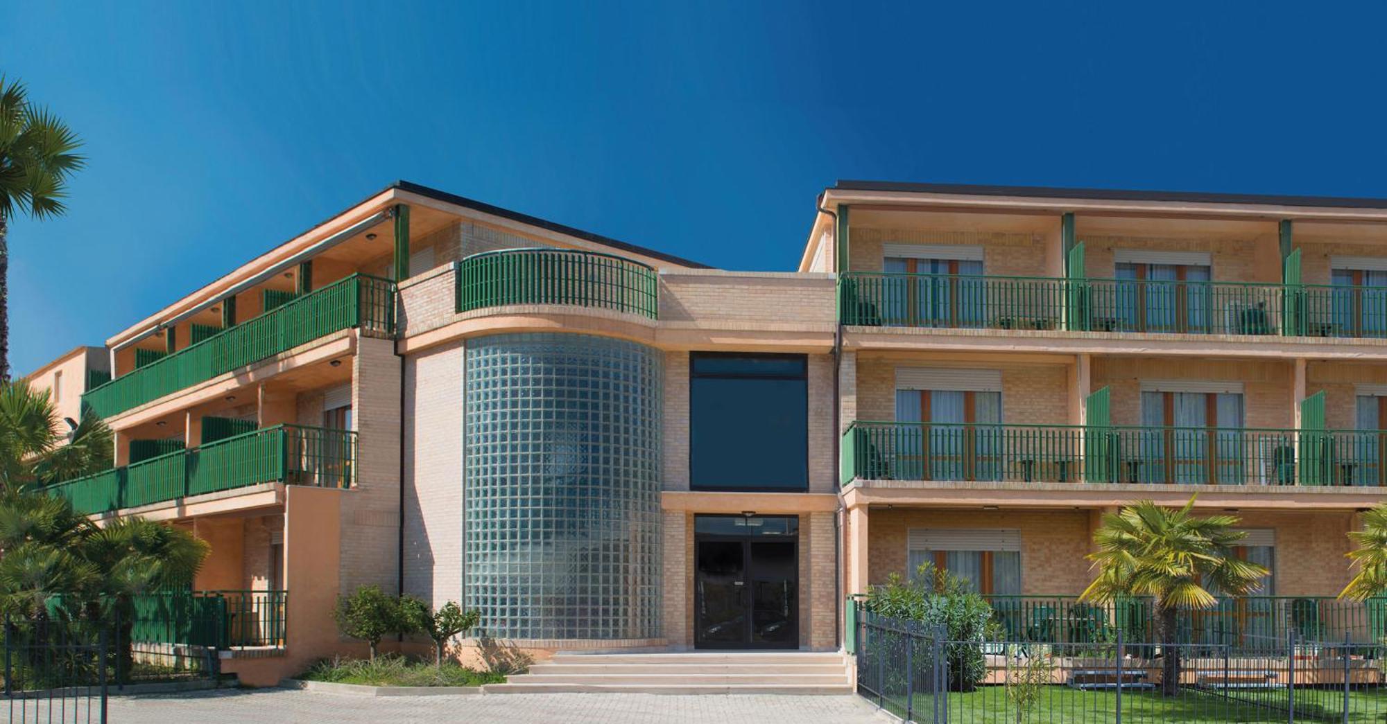 Holiday Family Village Porto SantʼElpidio Exterior foto