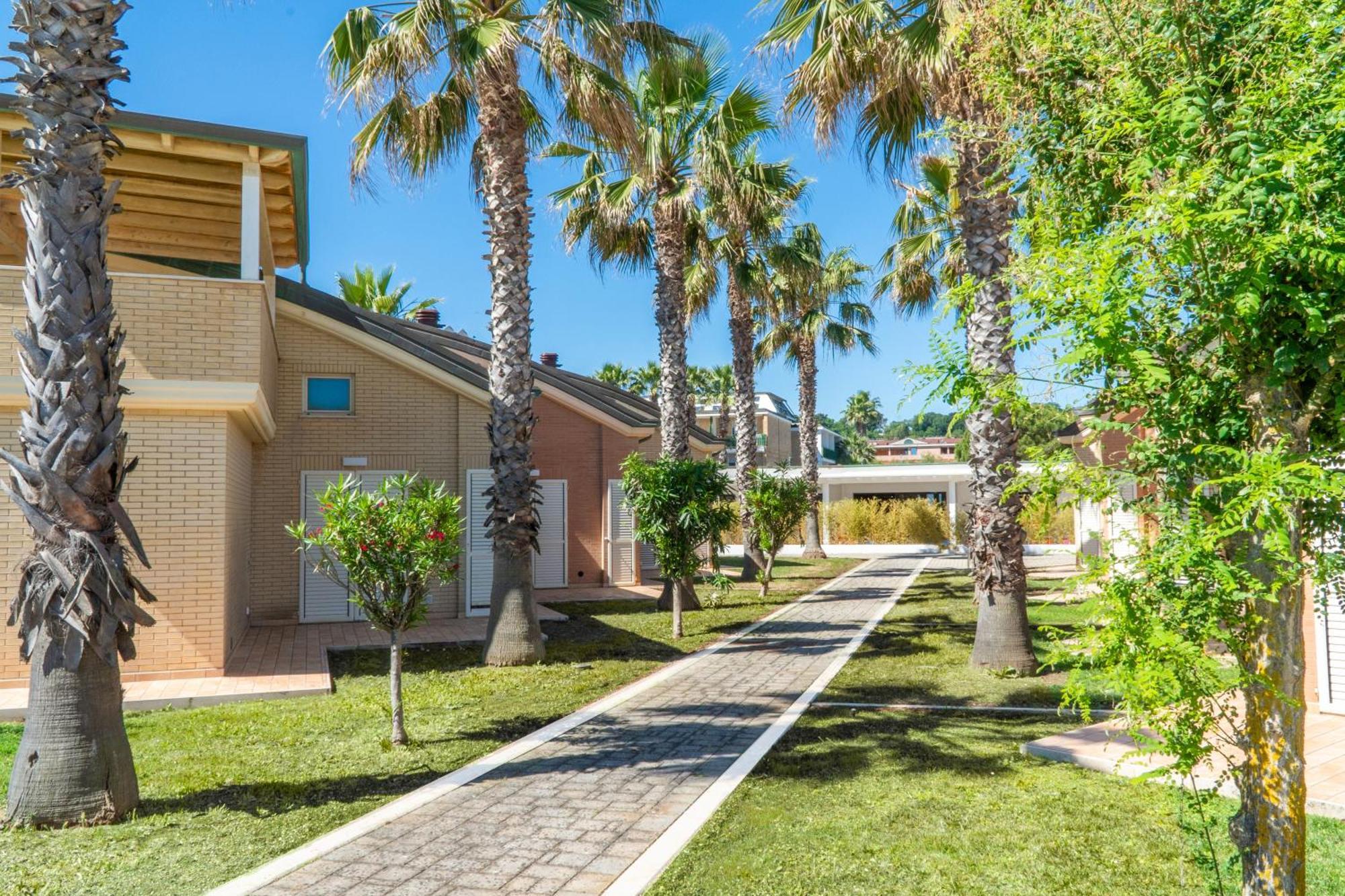 Holiday Family Village Porto SantʼElpidio Exterior foto